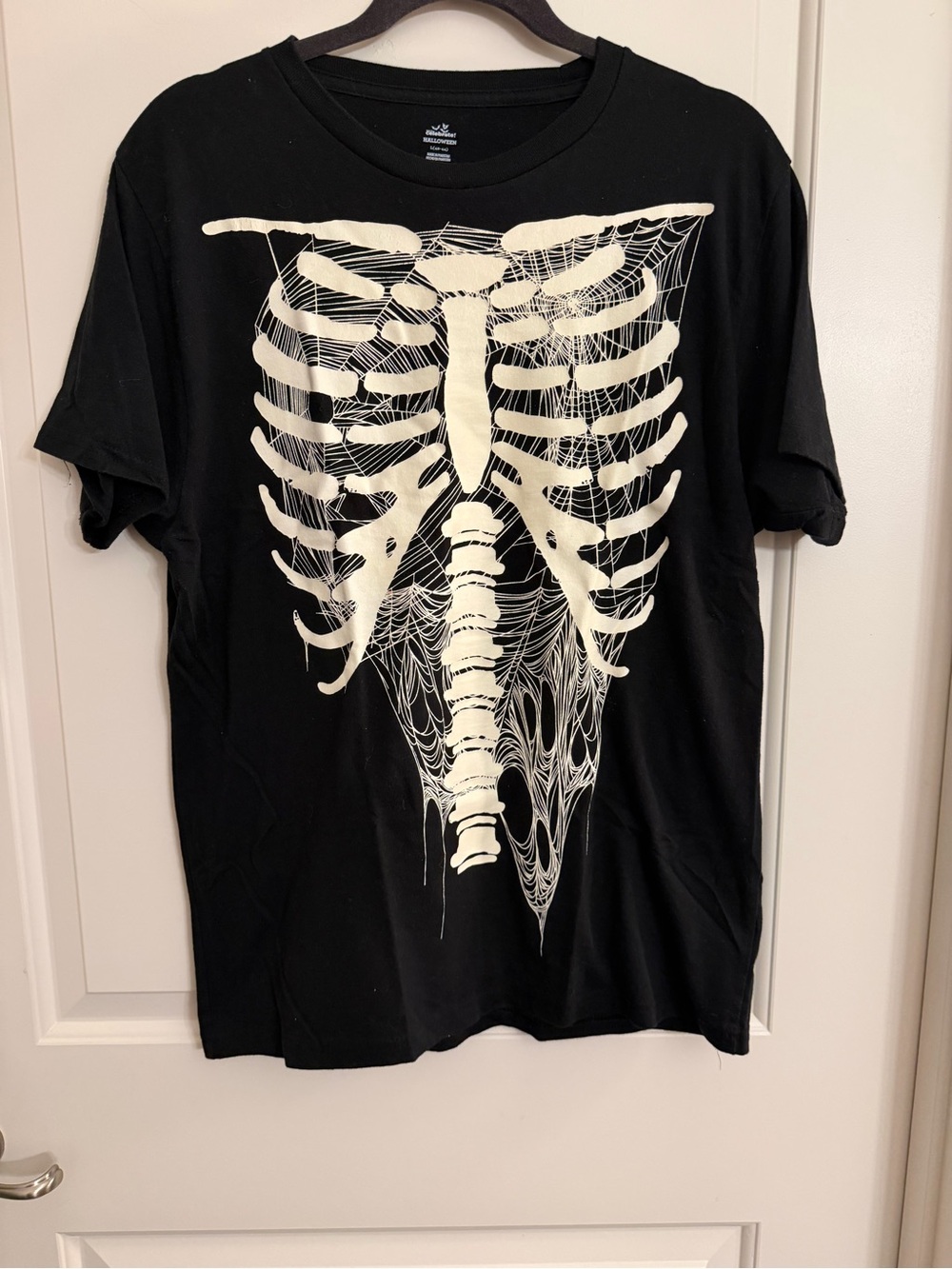 Black Skeleton Ribcage Graphic Tee - Men
